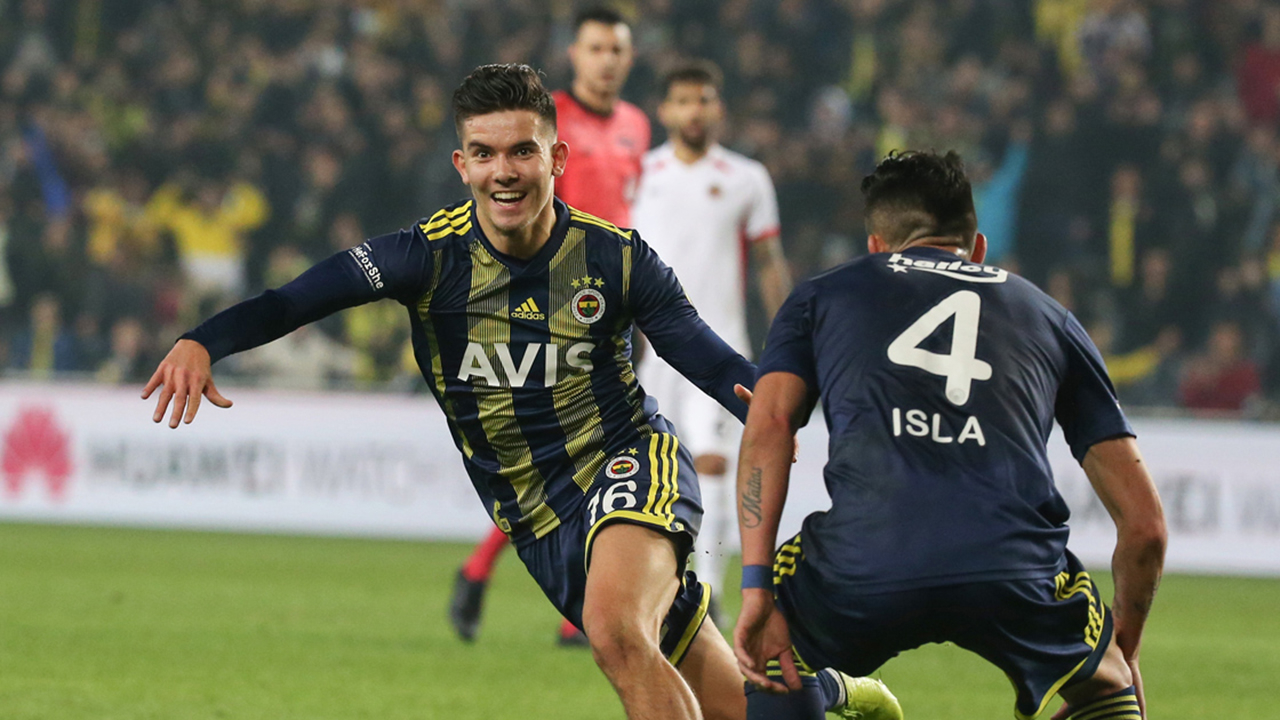 Ferdi Kadıoğlu: Her şeyimizi vererek şampiyonluğa odaklanacağız