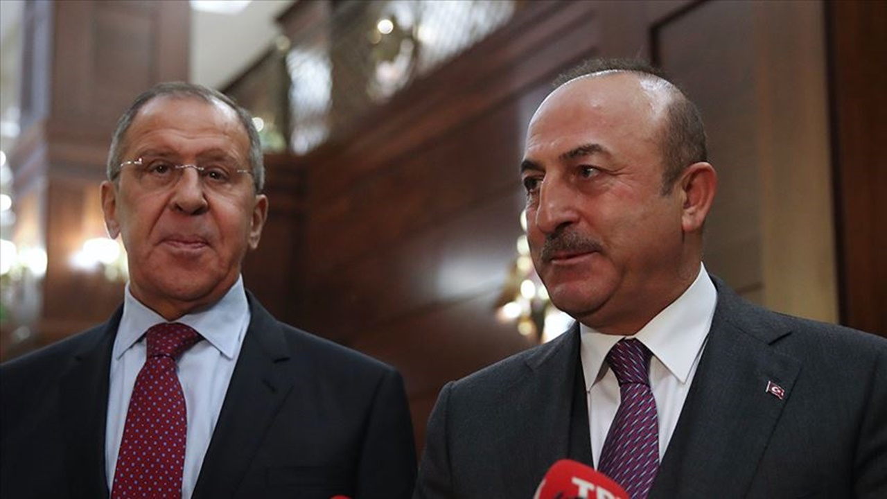 Çavuşoğlu ve Lavrov görüştü