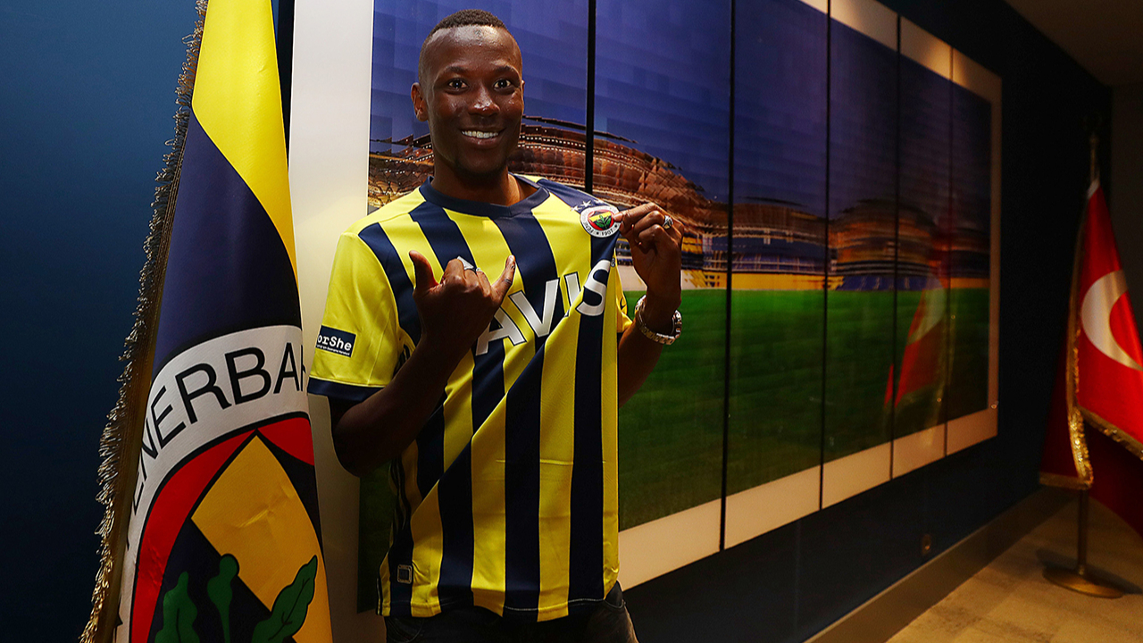Mame Thiam Fenerbahçe'de