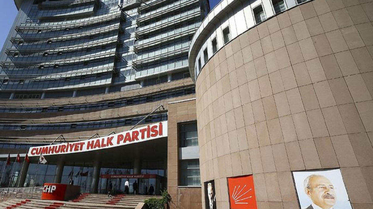 Koronavirüs CHP'de yayılıyor
