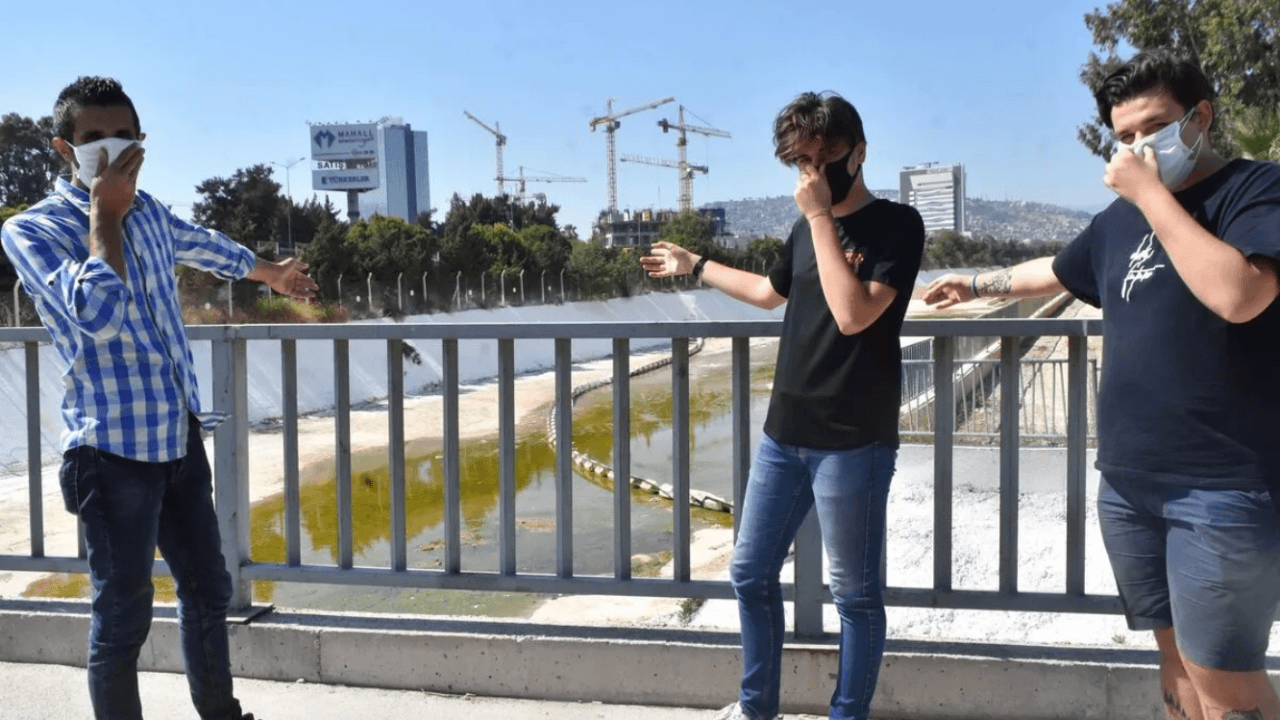 İzmirlinin koku çilesi bitmiyor