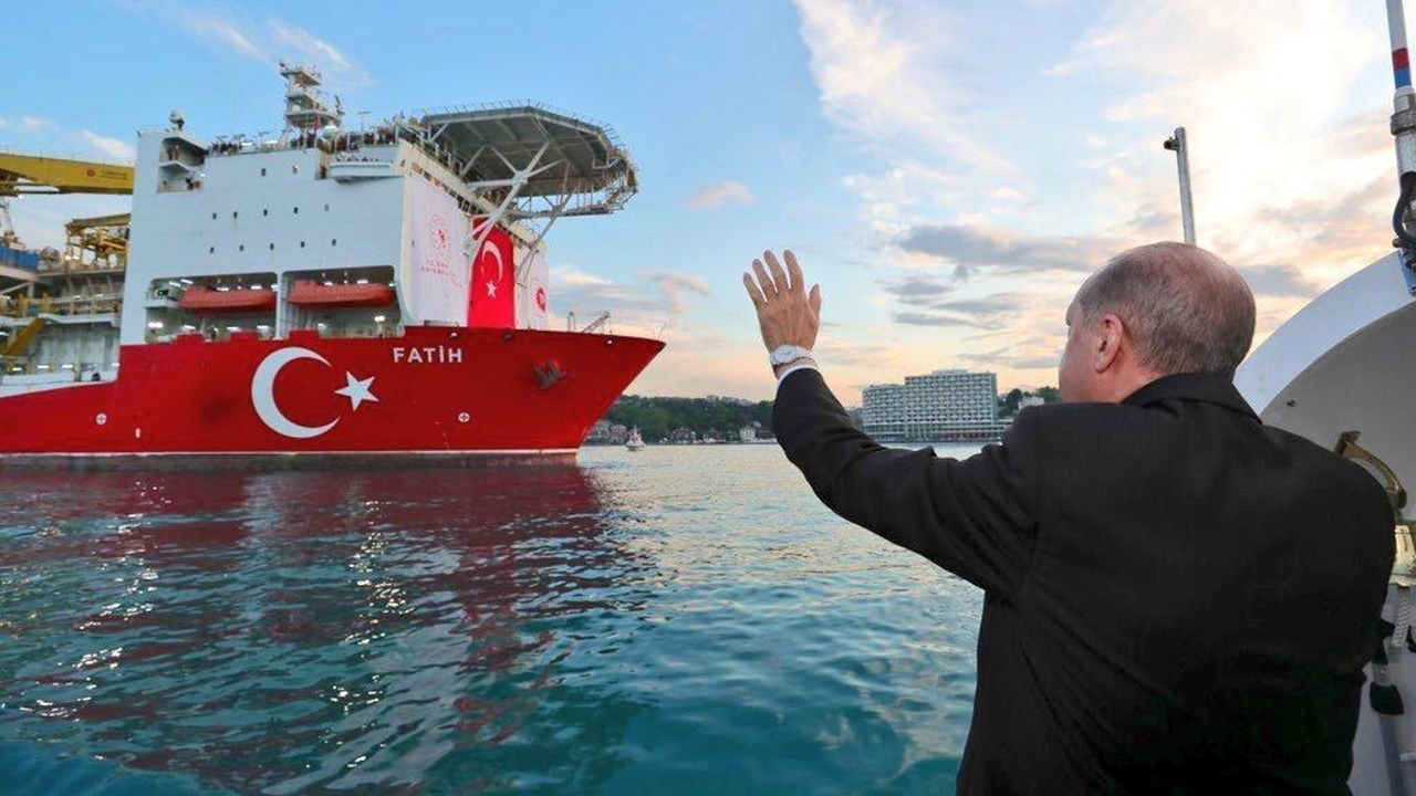 İşte tarihi 'müjdeye' gelen ilk yorumlar