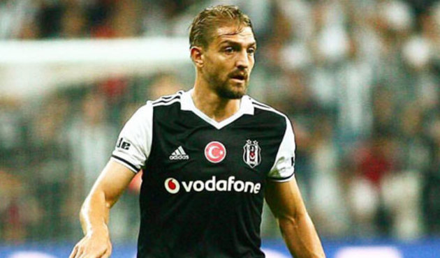 Beşiktaş Caner Erkin için harekete geçti!