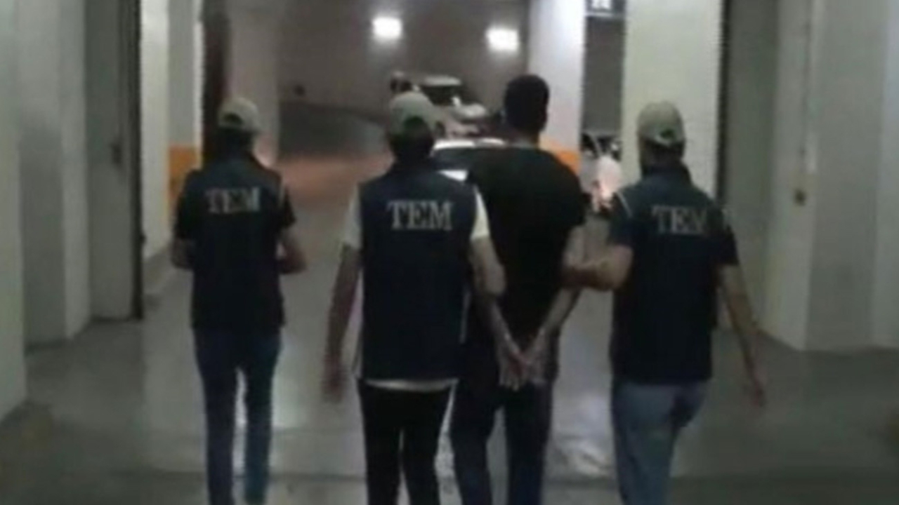 Polis merkezine EYP atarak kaçmıştı! Yakalandı...