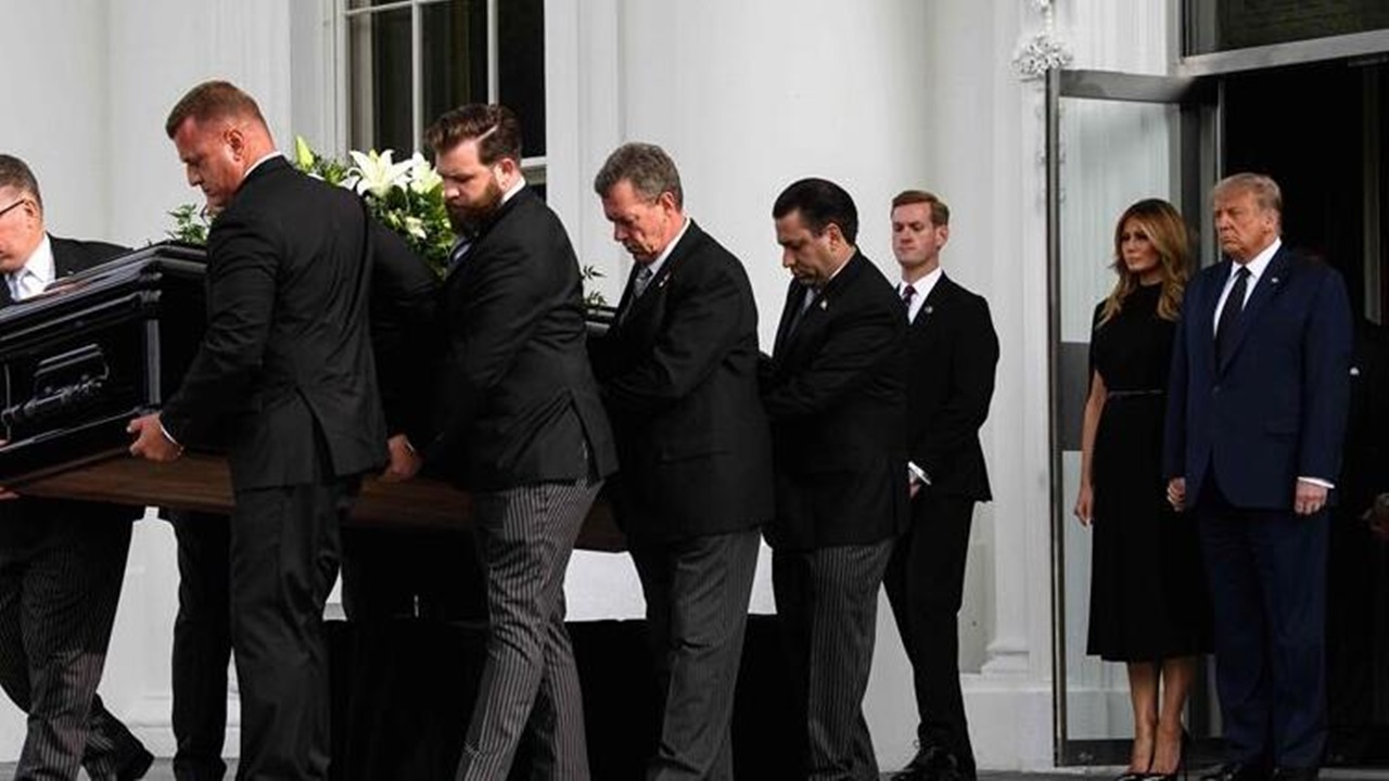 Trump'ın kardeşine Beyaz Saray’da cenaze töreni