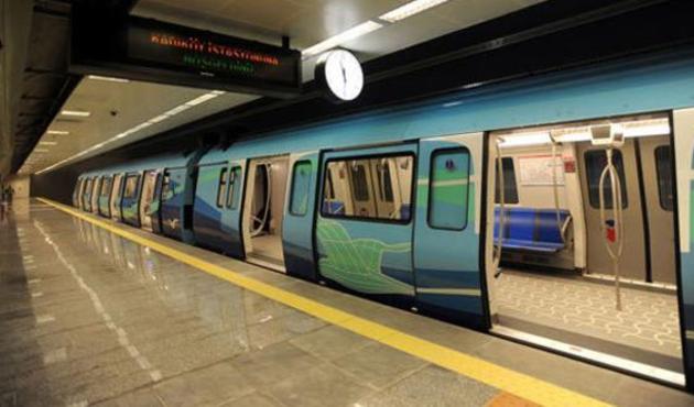 Kartal metrosunda şok eden olay!