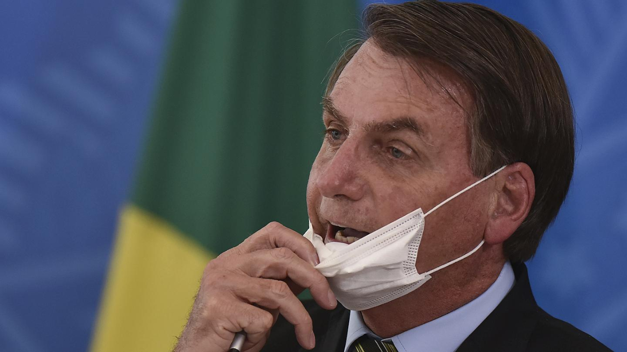 Bolsonaro'dan gazetecilere: Siz şişkoların kurtulma şansı az!