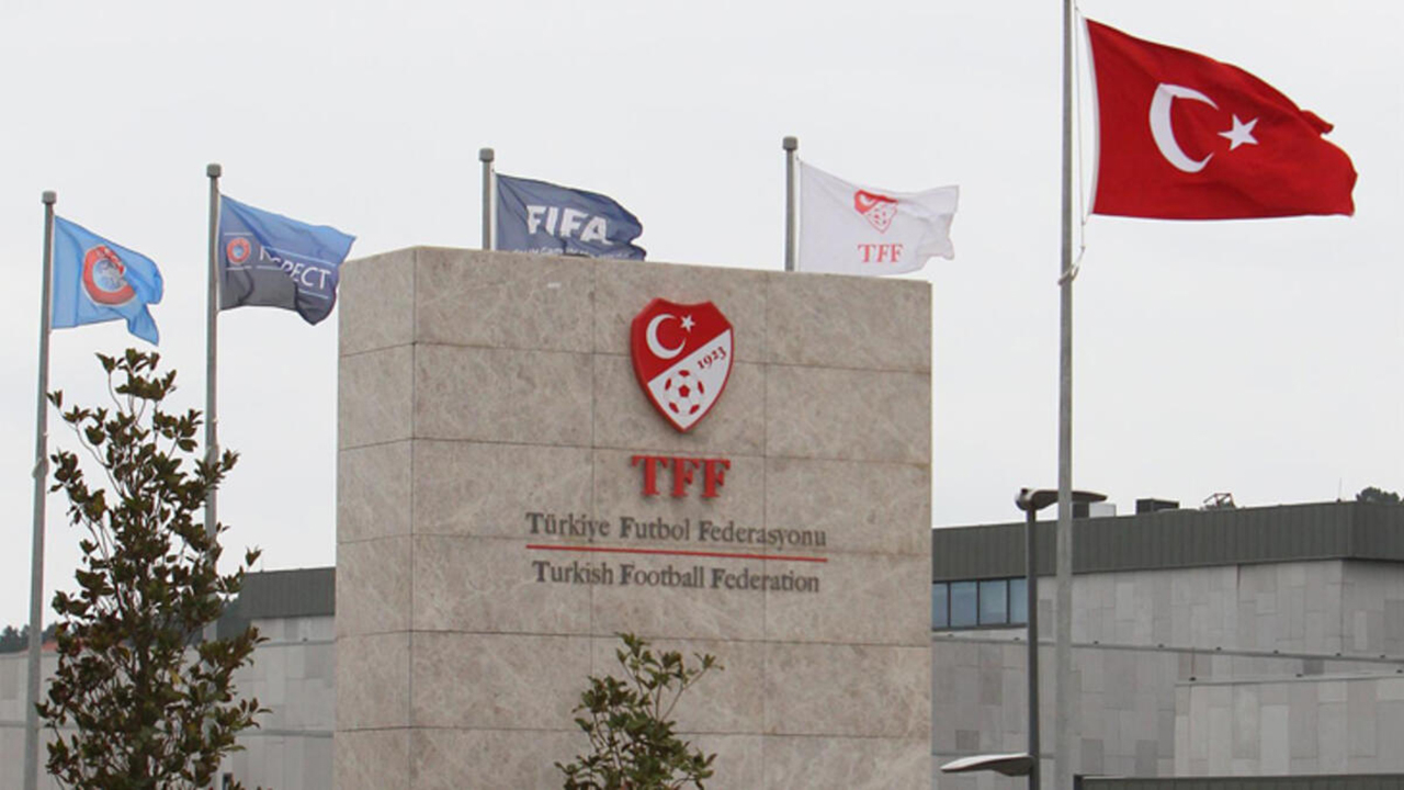TFF'den seyirci kararı! Yüzde 30 kapasitede oynanacak