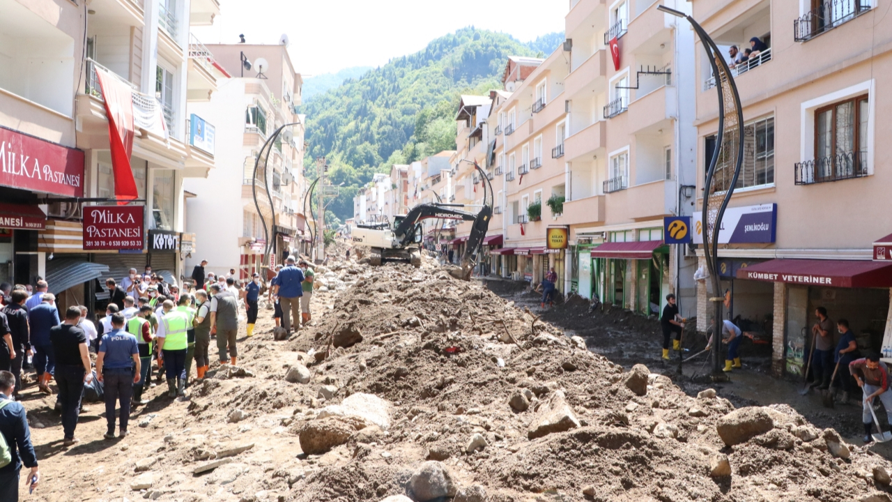 Bakan duyurdu: Afet bölgesinde faturalar ertelendi