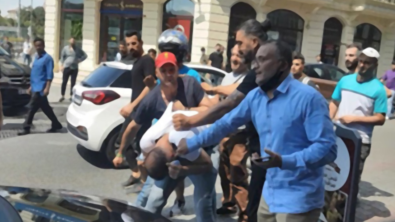 Fatih'te arkadaşının eşini otele çağırma iddiasına meydan dayağı