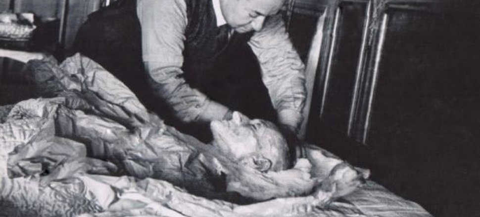 "Atatürk doktorları tarafından öldürüldü"