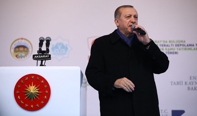 Cumhurbaşkanı: "Bu sistem bileklerimizde prangaydı!"