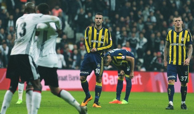 Tahkim Kurulu'ndan Van Persie'ye indirim!