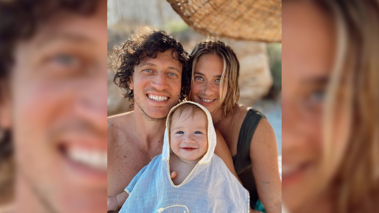Müge Boz'dan eşi Caner Erdeniz ve kızı ile aile pozu