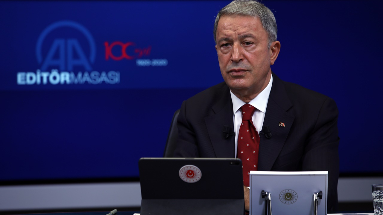 Hulusi Akar: Tatbikatlarla TSK'yı engellemek boş bir hayal