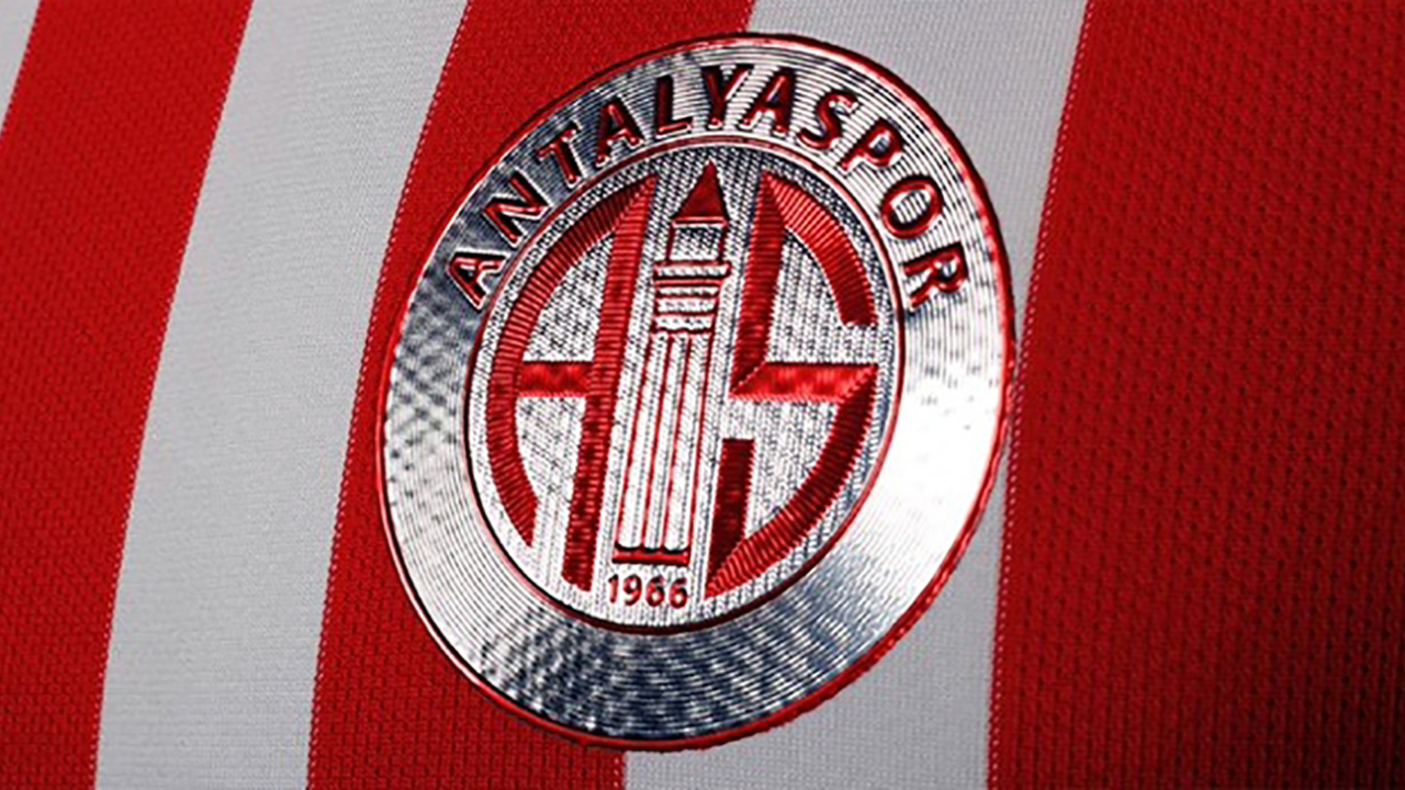 Antalyaspor, bir çalışanın koronavirüs testinin pozitif çıktı