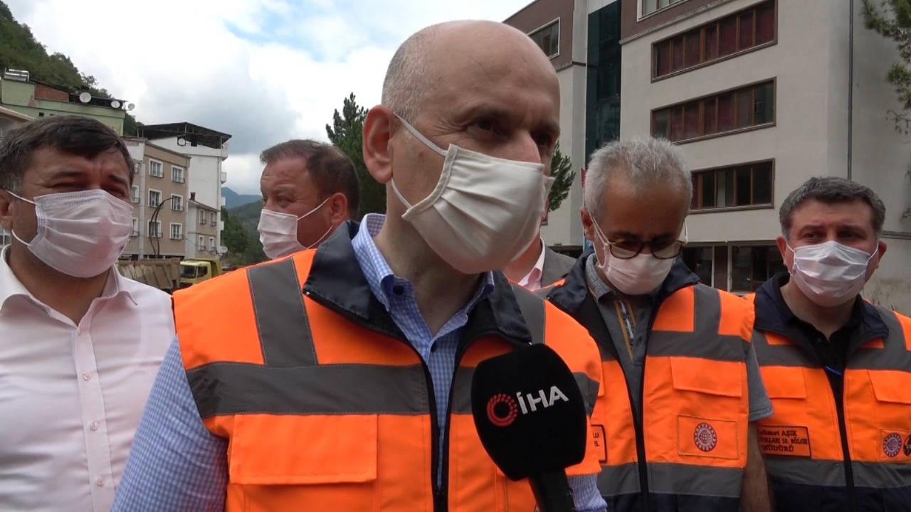 Bakan Karaismailoğlu Giresun'da: Kalıcı projelere bir an önce başlayacağız