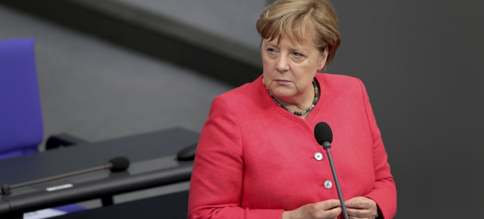 Merkel AB'den Yunanistan'a destek istedi