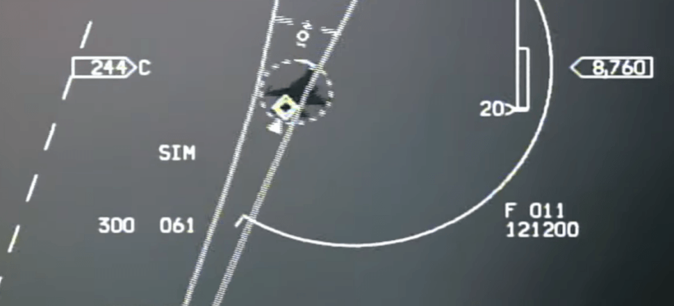 Doğu Akdeniz'de sıcak anlar! Türk F-16'ları tacizi önledi...