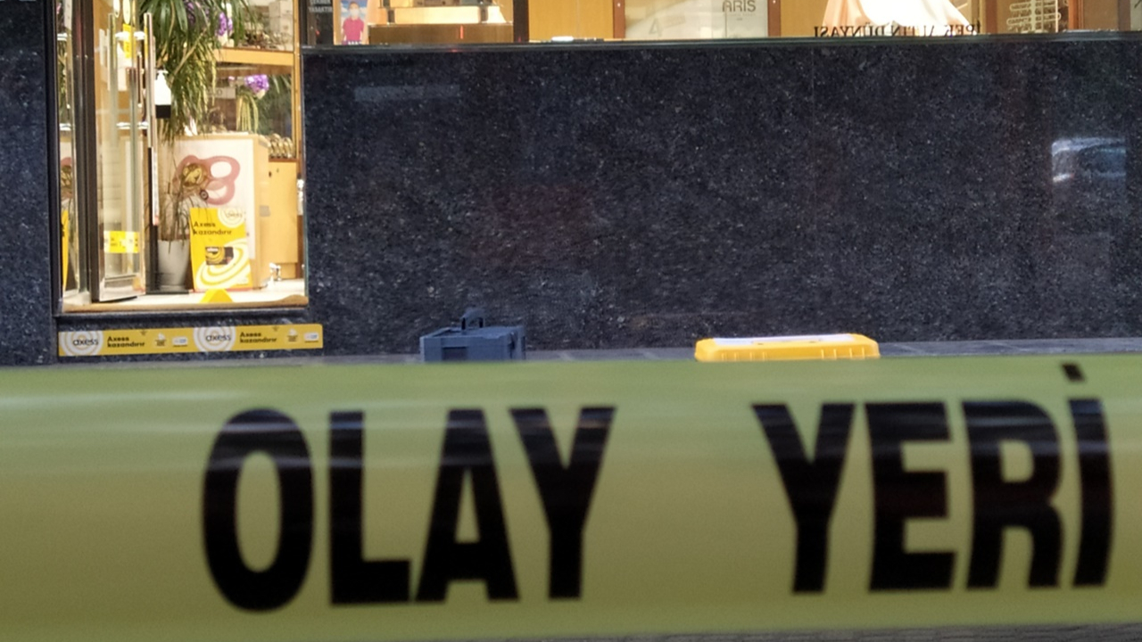 10 kilo altınla kayıplara karıştılar
