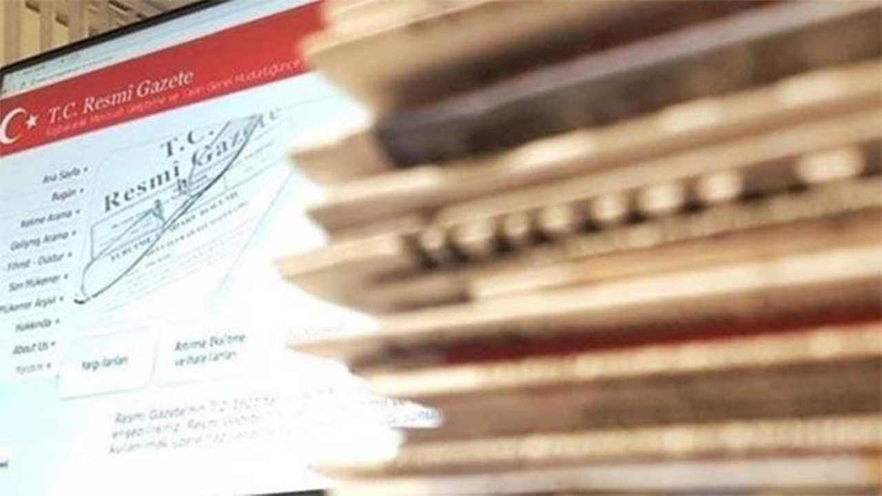 'Gül ve Düşün' ile 'Yolsuz Dere' kitapları için 'muzır neşriyat' ilanı