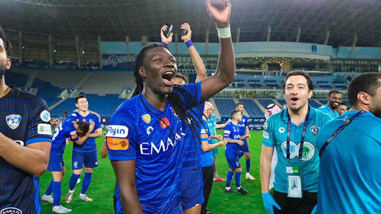 Gomis 'hat-trick' yaptı El-Hilal şampiyon oldu