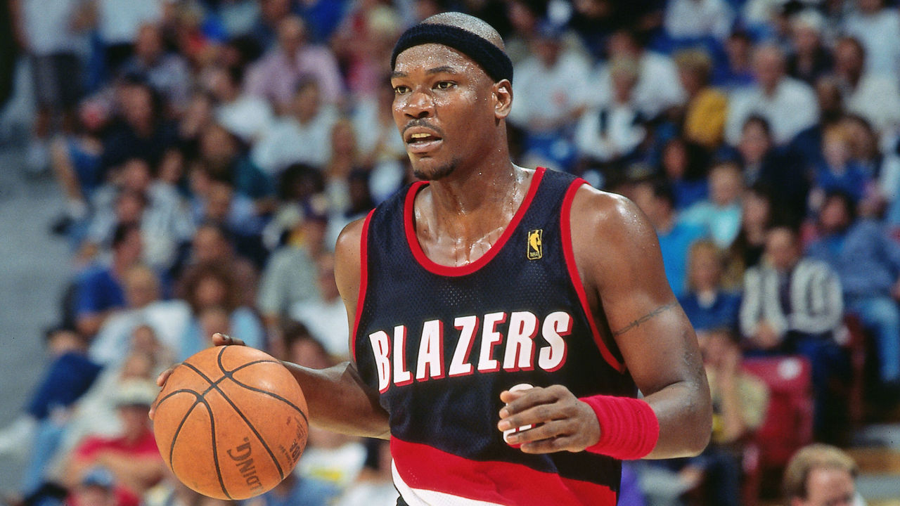 Eski NBA yıldızı C. Robinson öldü