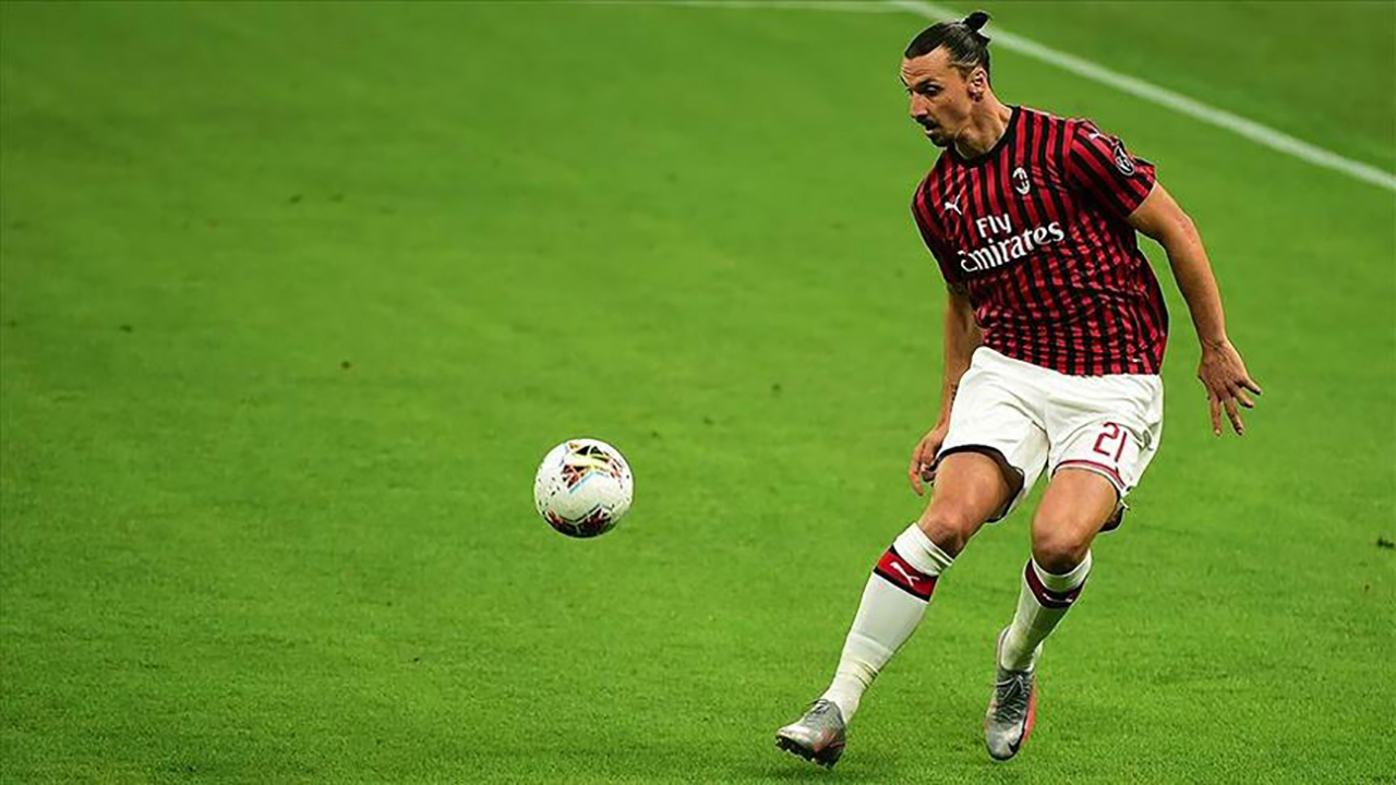 İbrahimovic, 1 yıl daha Milan'da