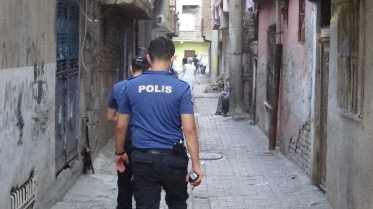 Silahını temizlerken canından oldu