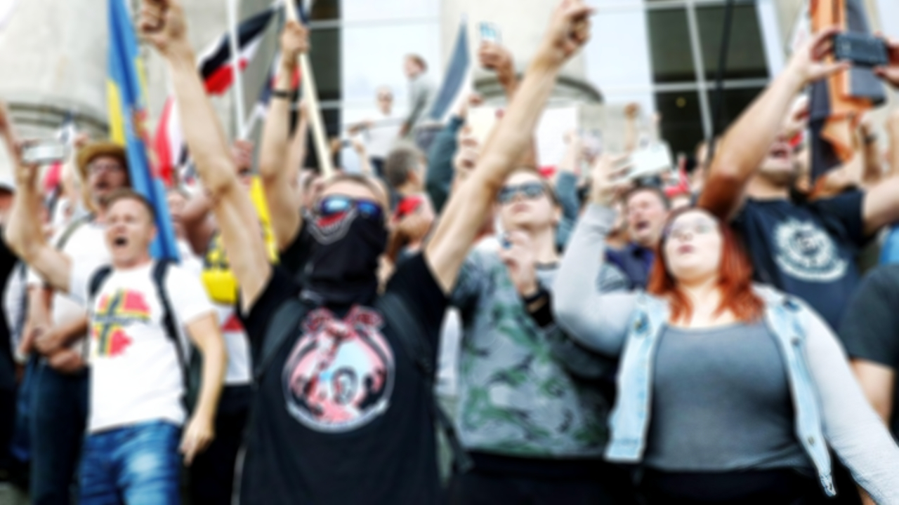 Berlin'i karıştıran 'koronavirüs' eylemi