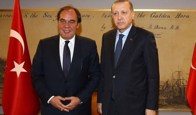 Demirören oyunun rengini açıkladı!