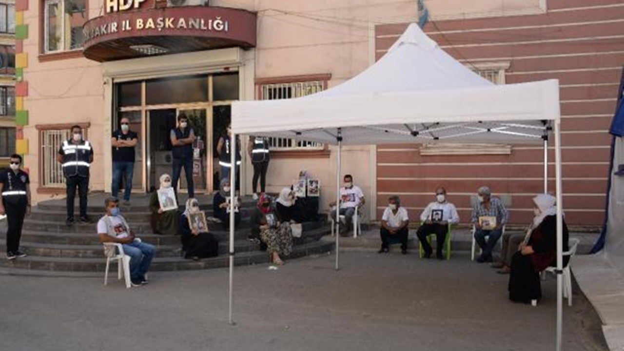 HDP önündeki eylemde 364'üncü gün