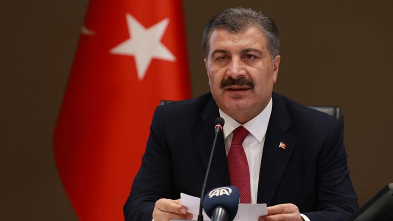 Bakan Koca'dan Büşra hemşireye destek