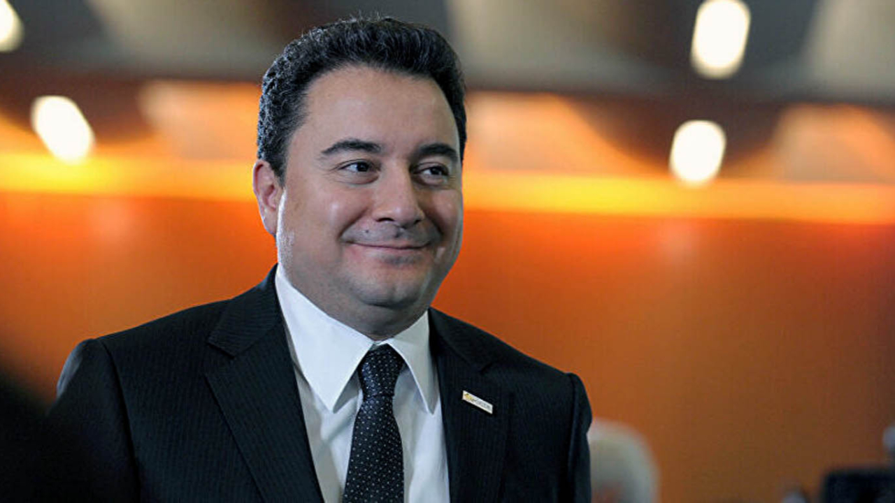 Babacan'ın tedavisi hastanede sürecek