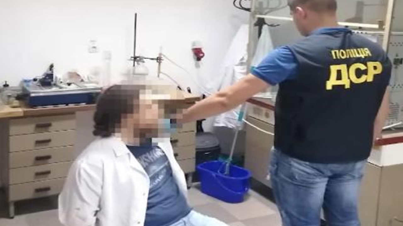 Ukrayna’da bir üniversitede uyuşturucu laboratuvarı bulundu!