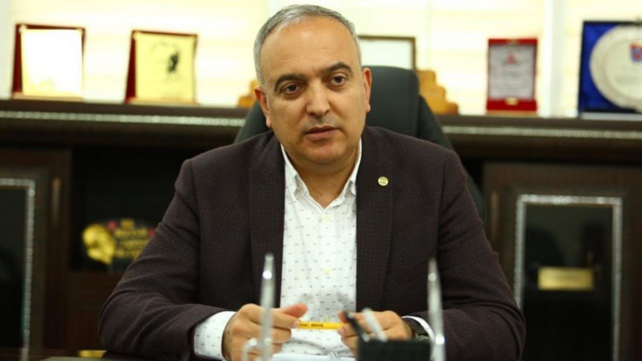 Borçka Belediye Başkanı Ercan Orhan koronaya yakalandı