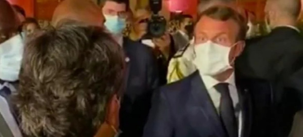 Muhabir fırçalayan Macron 'ifade özgürlüğü'nü savundu