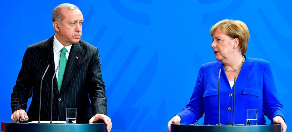 Erdoğan, Merkel'le görüştü