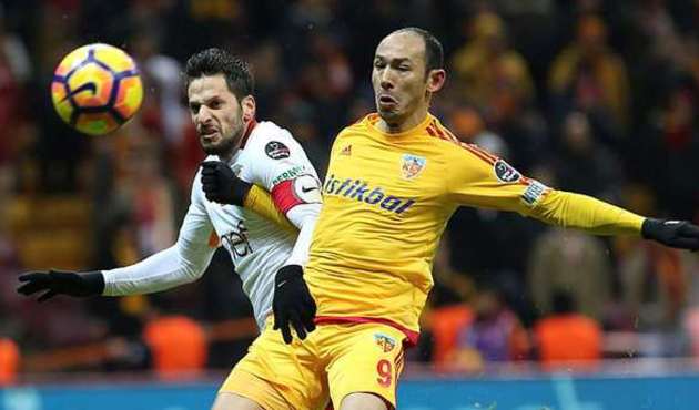 Umut Bulut öyle bir şey yaptı ki Galatasaray şokta