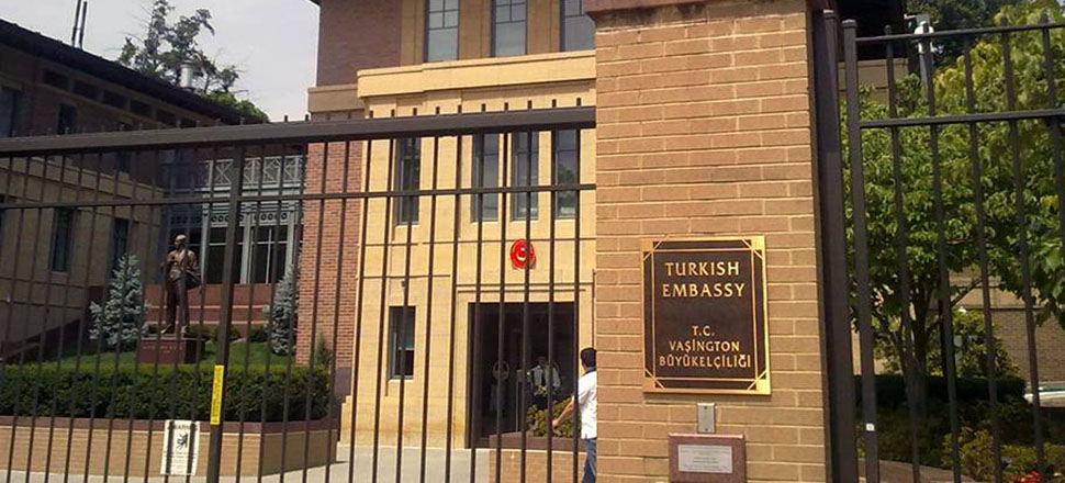 Türkiye'nin Washington Temsilciliği'nde korona paniği