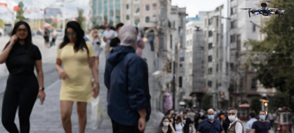 Taksim'de drone'lu denetim