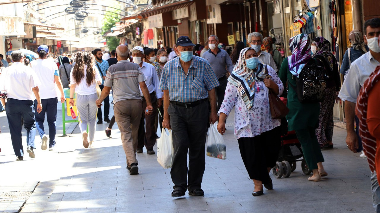 7 ilde hafta sonu yasağı kapıda