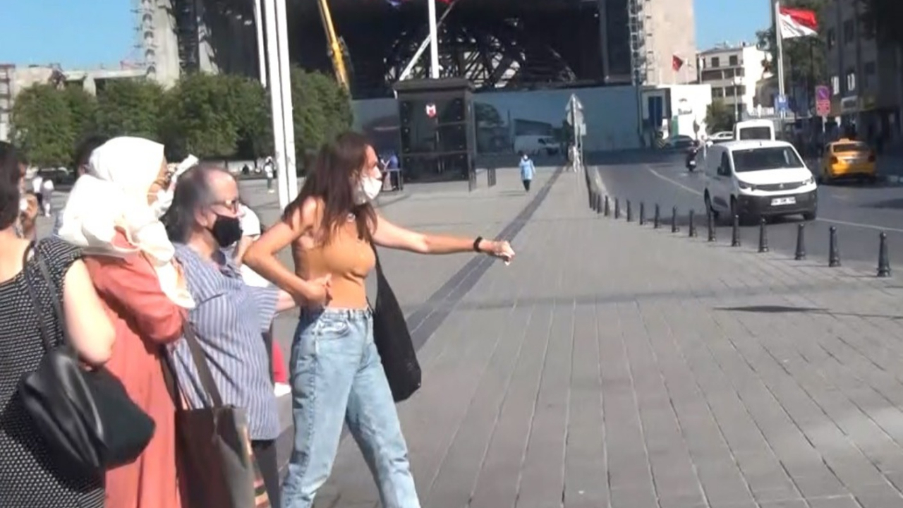 Yaralı yaşlı kadını aracına almadı