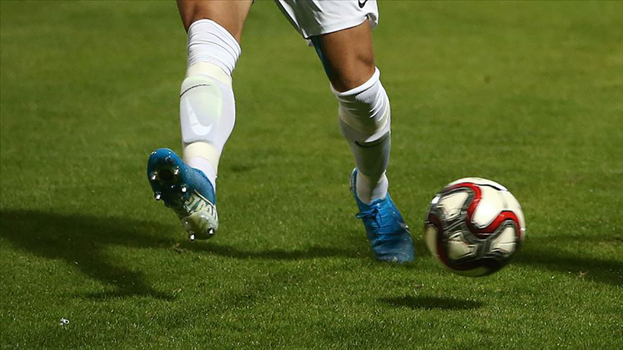 Ümraniyespor'da 14 kişinin Kovid-19 testi pozitif çıktı