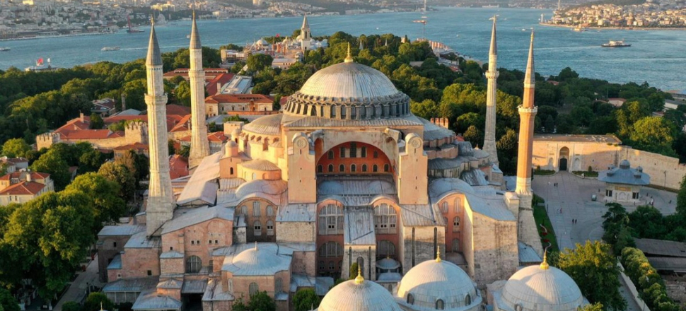 Bekaroğlu'nun 'Ayasofya' yalanı çabuk çöktü