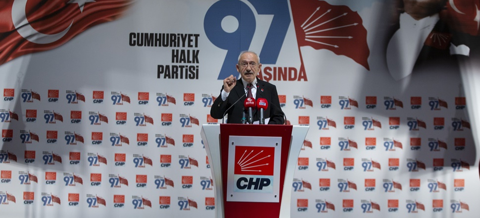 'CHP Galata Köprüsü'nü 1930 yılında ücretsiz hale getirdi'