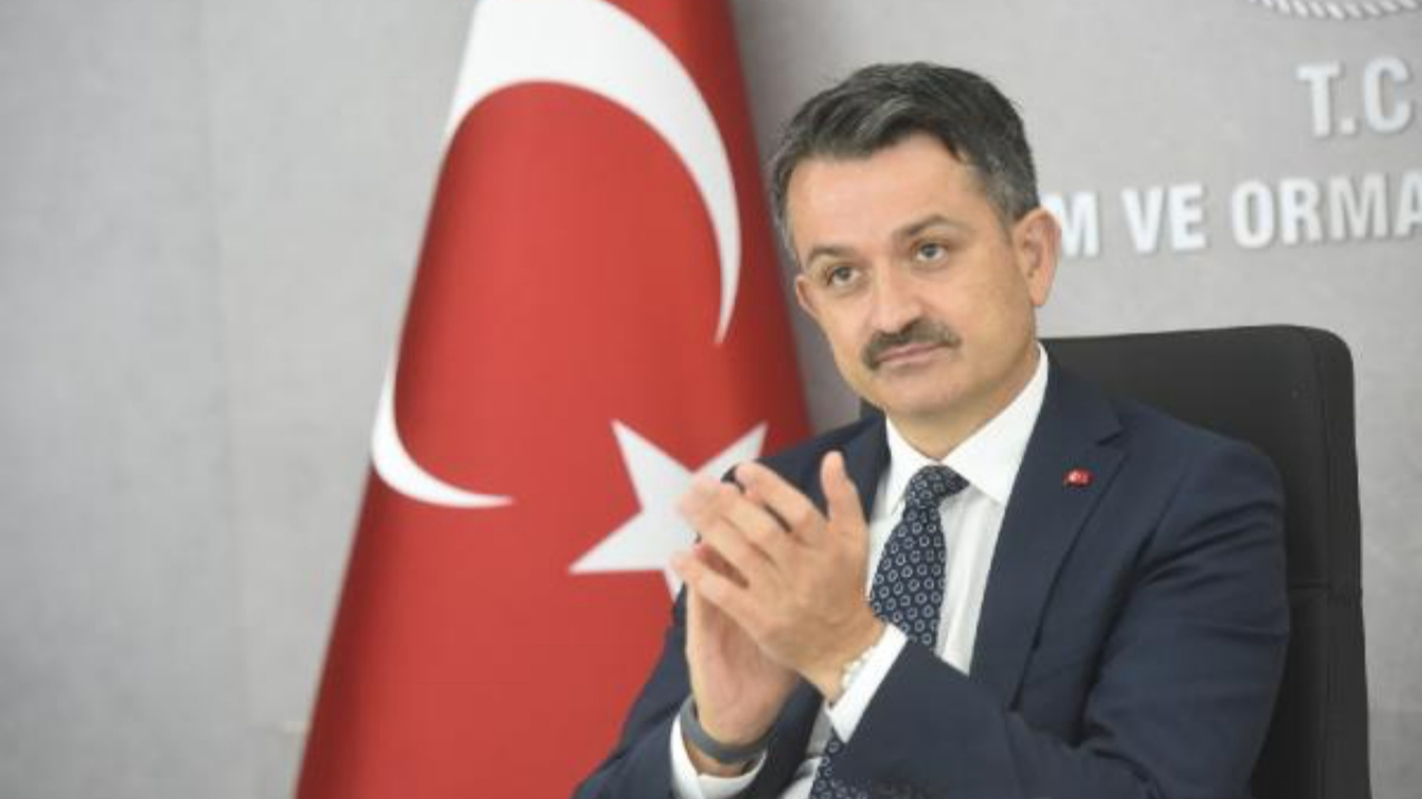 Bakan Pakdemirli'den üreticiye müjde: Fiyatı düşürmeyeceğiz