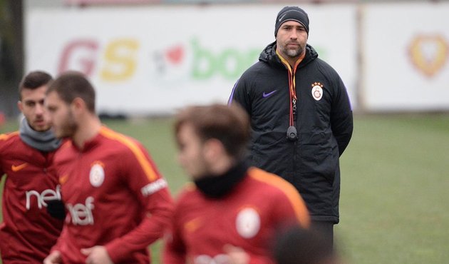 Karabüskpor Galatasaray'ı TFF'ye UEFA'ya ve FIFA'ya şikayet ediyor!