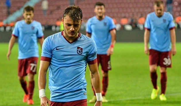 UEFA kapıya dayandı! Trabzonspor 27 futbolcuyu gönderecek