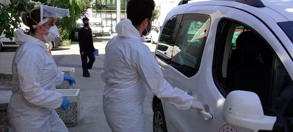 İstanbul'da evde izolasyonu ihlal eden 526 kişiye işlem